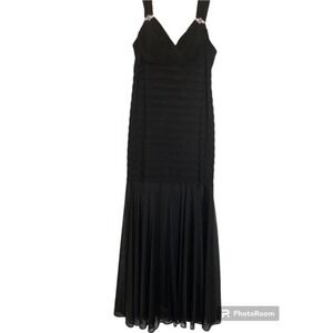 Kathy Roberts Black Gown Dress Size 14